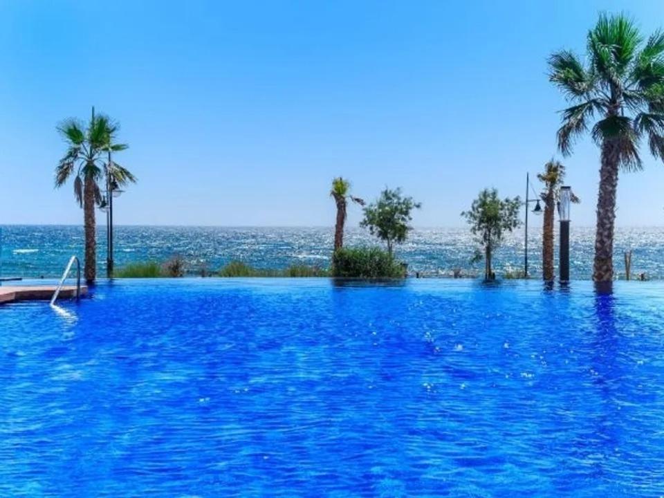Apartment Deluxe Clara Sea Senses Торевиеха Екстериор снимка